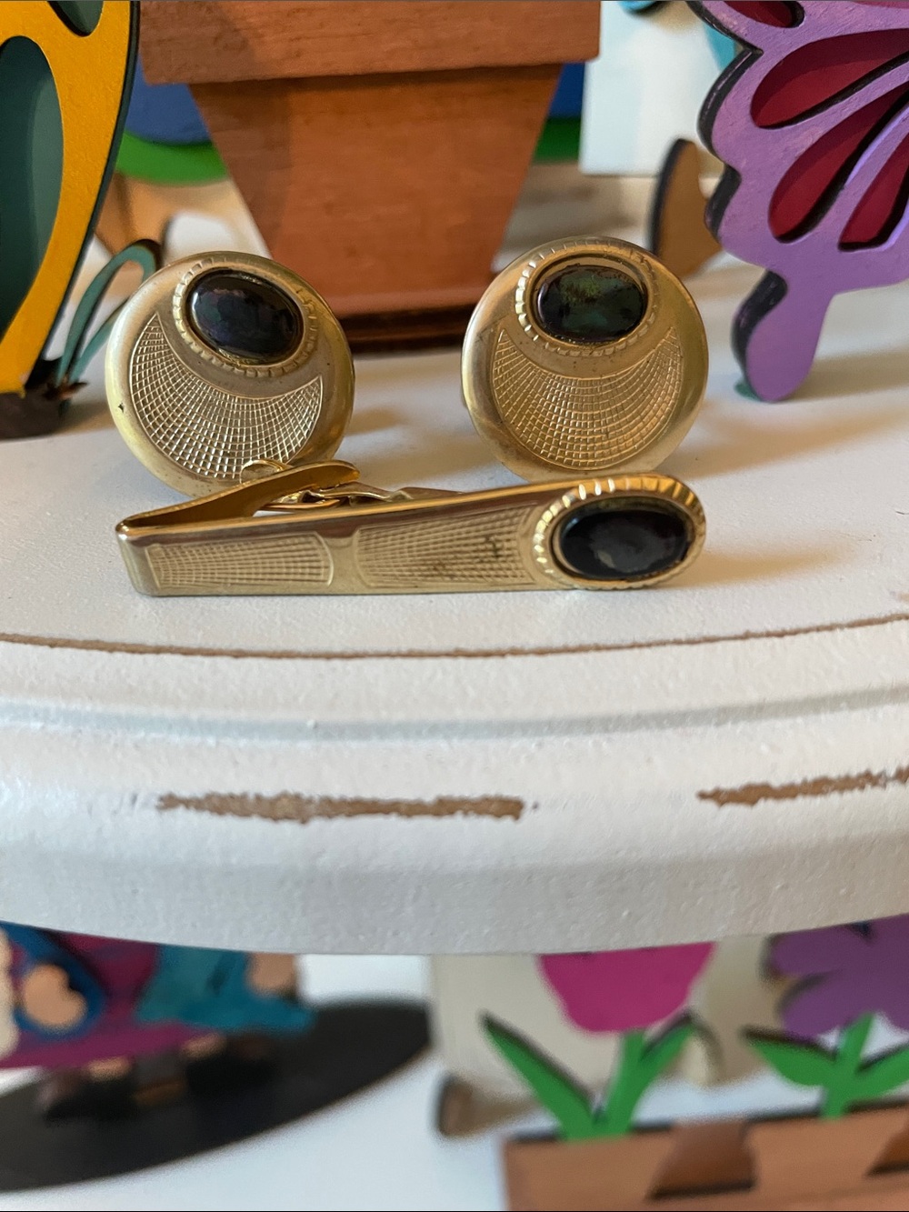 Gold Tone Men's Cufflinks and Tie Clip Set with Black Inlay